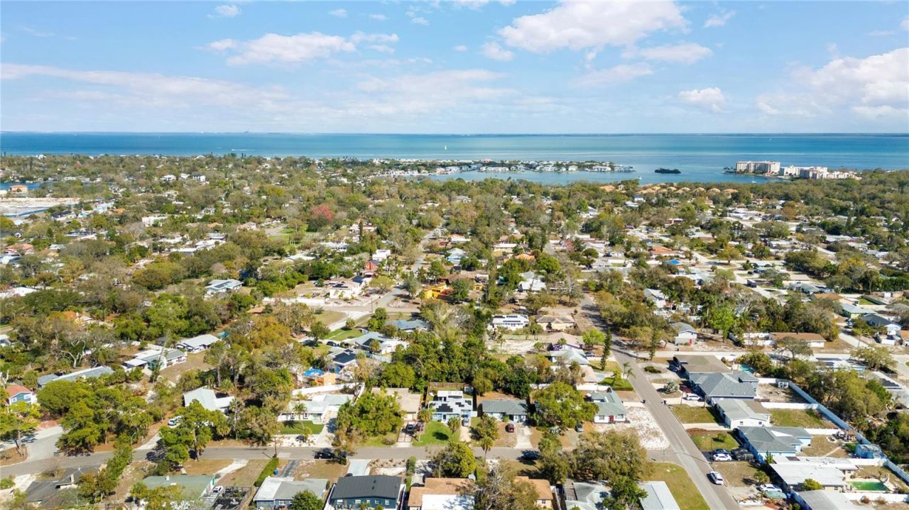 4908 Highland Street S, Saint Petersburg, FL 33705 Photo