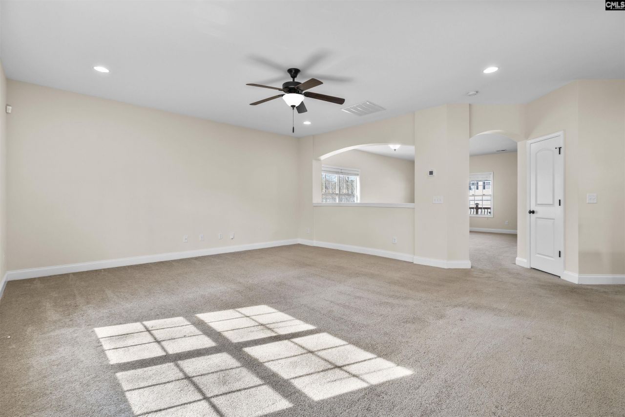 63 Glen Ord Court Photo 10