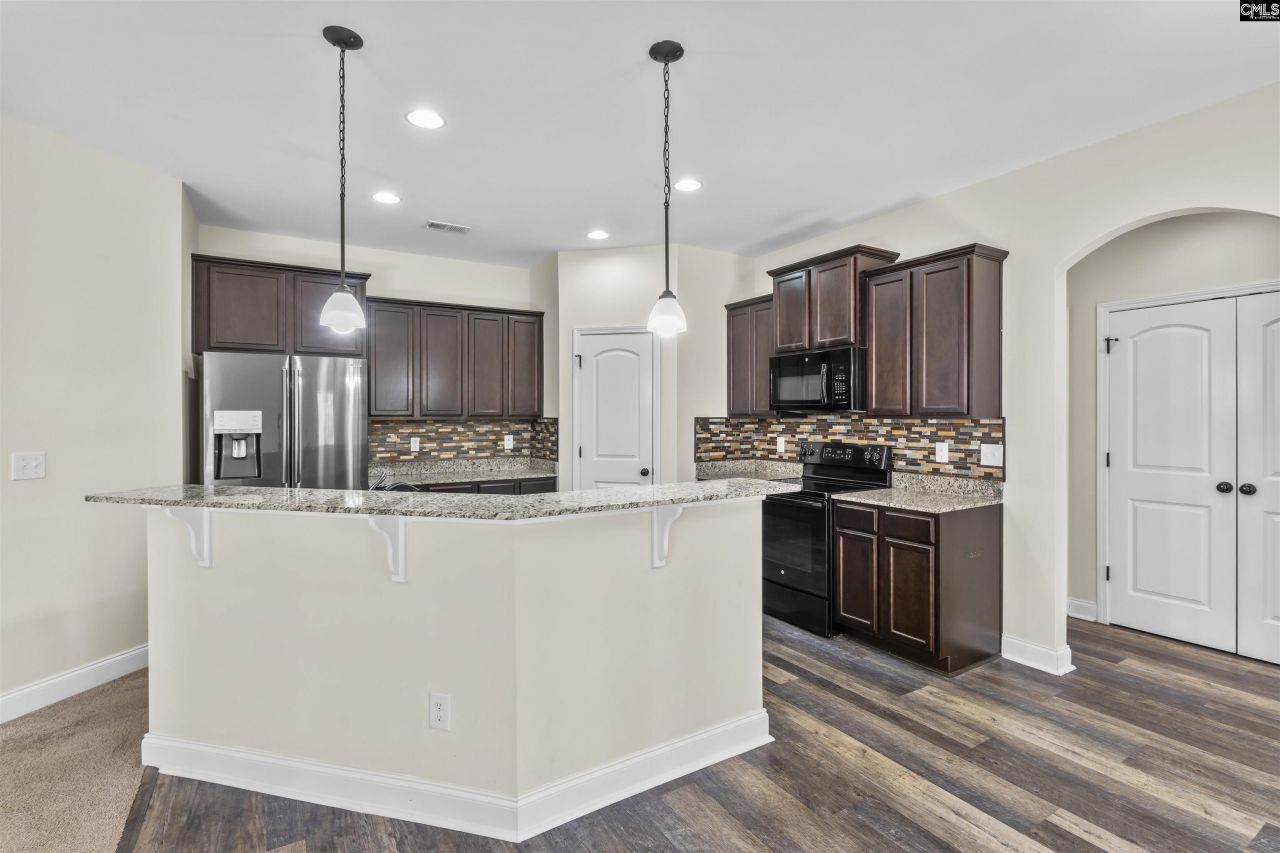 63 Glen Ord Court Photo 11