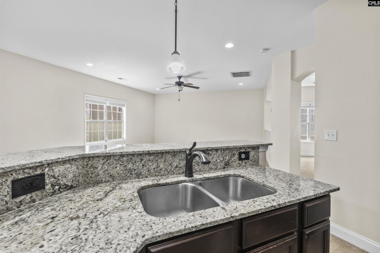 63 Glen Ord Court Photo 14