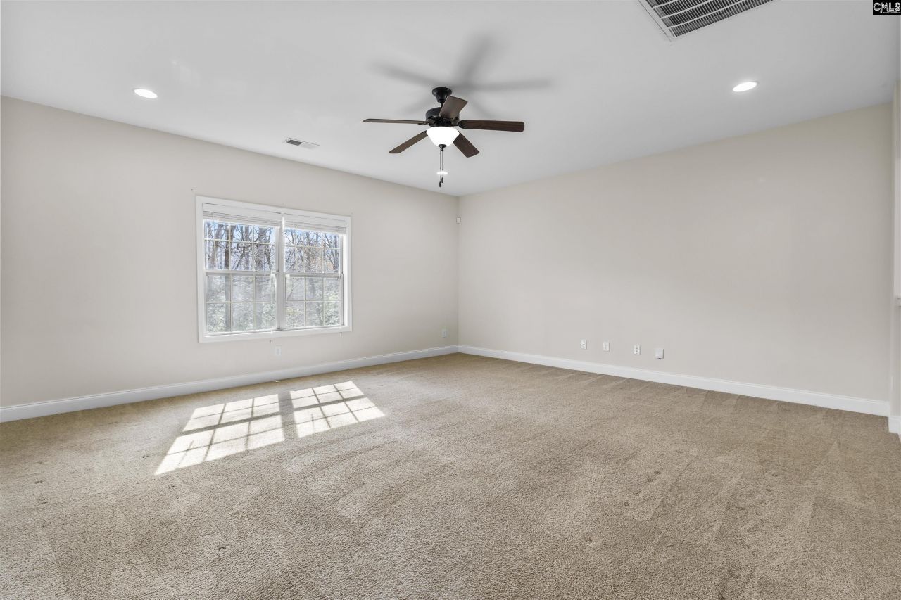 63 Glen Ord Court Photo 8