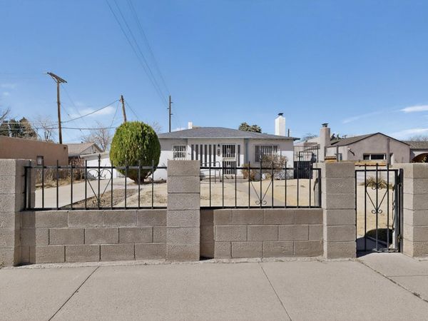 509 Princeton Drive SE, Albuquerque, NM 87106