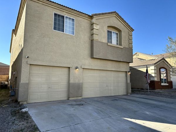 2811 Porto Street SW, Albuquerque, NM 87121