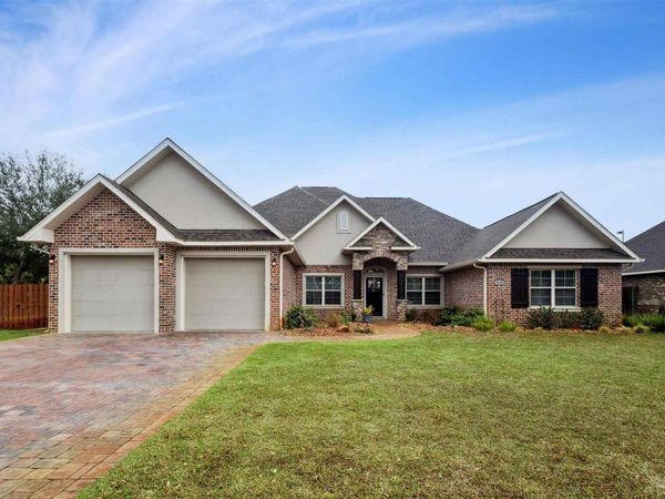 5140 Sandy Shores Dr, Gulf Breeze, FL 32563