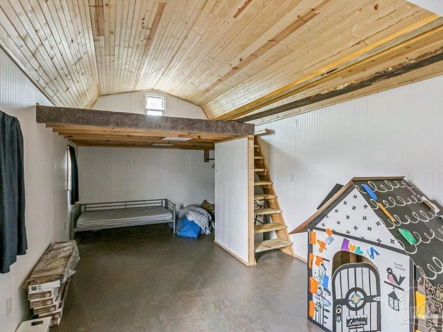 Property Image 39