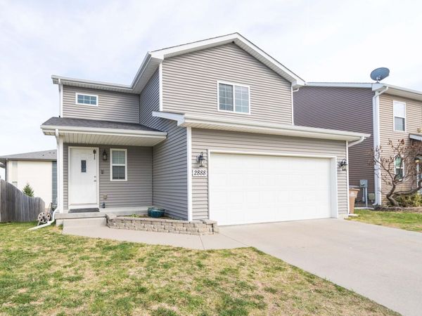 2888 Park Place, Norwalk, IA 50211