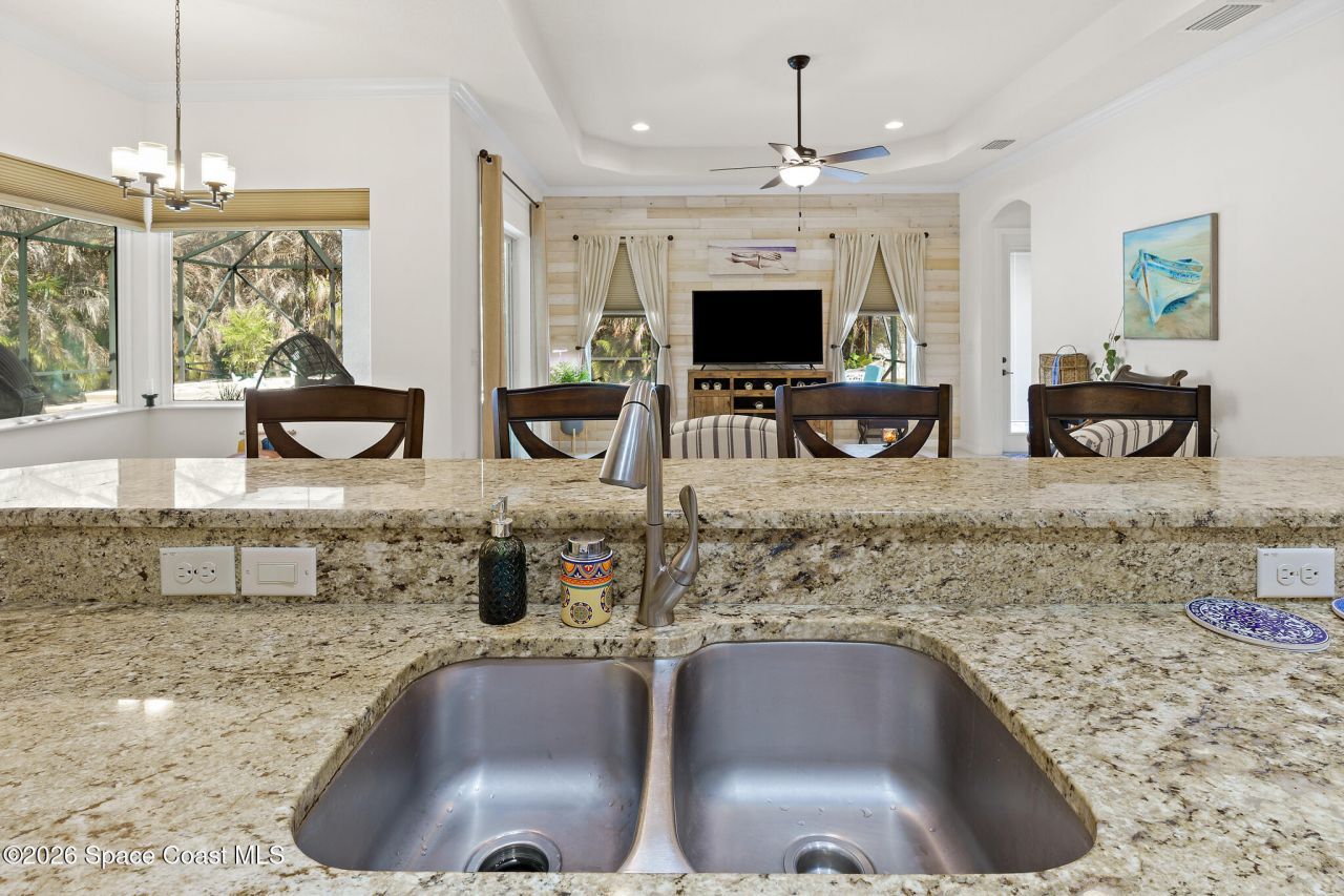 111 Via Catalano Court Ne, Palm Bay, FL 32907 Photo