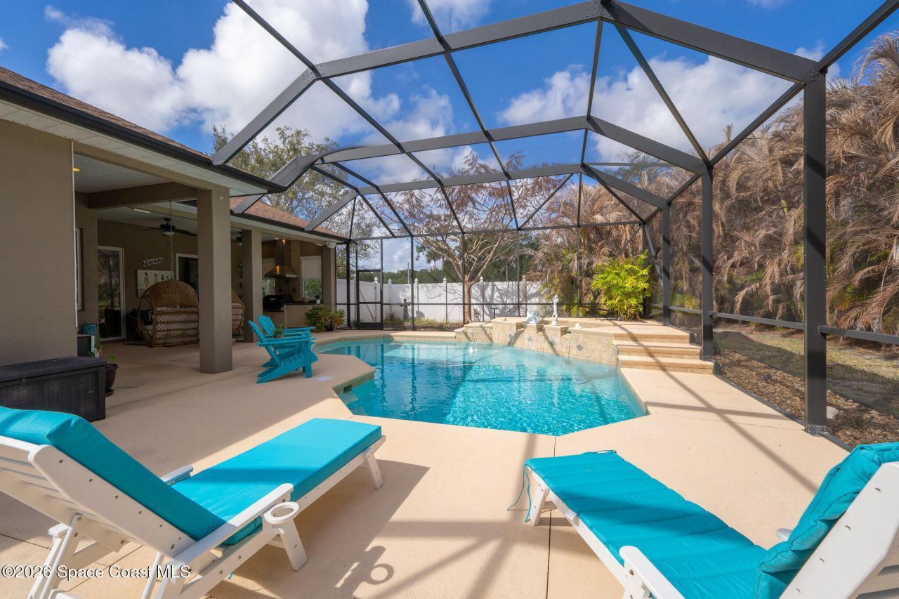 111 Via Catalano Court Ne, Palm Bay, FL 32907 Photo