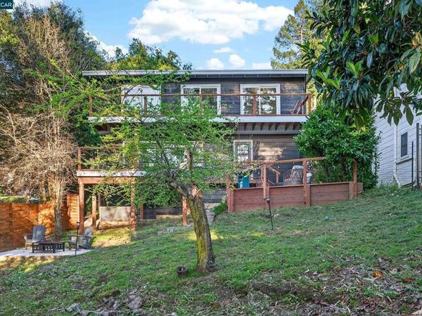 230 Fairlawn Dr, Berkeley, CA 94708