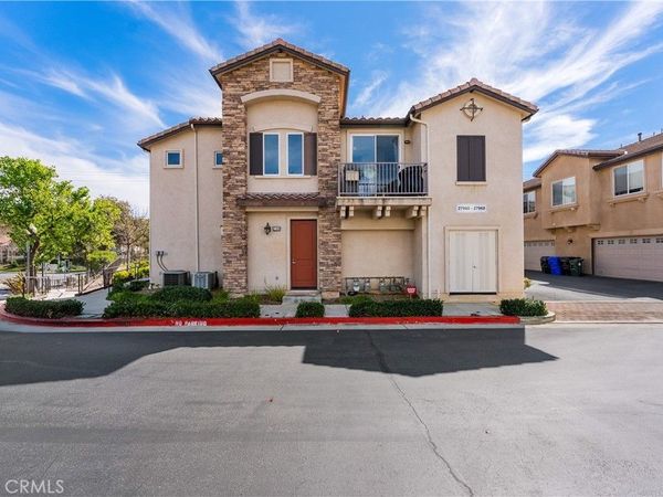 27968 Avalon, Canyon Country, CA 91351