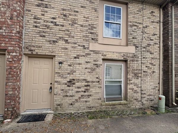 1403 Blalock, Unit 11, Houston, TX 77055