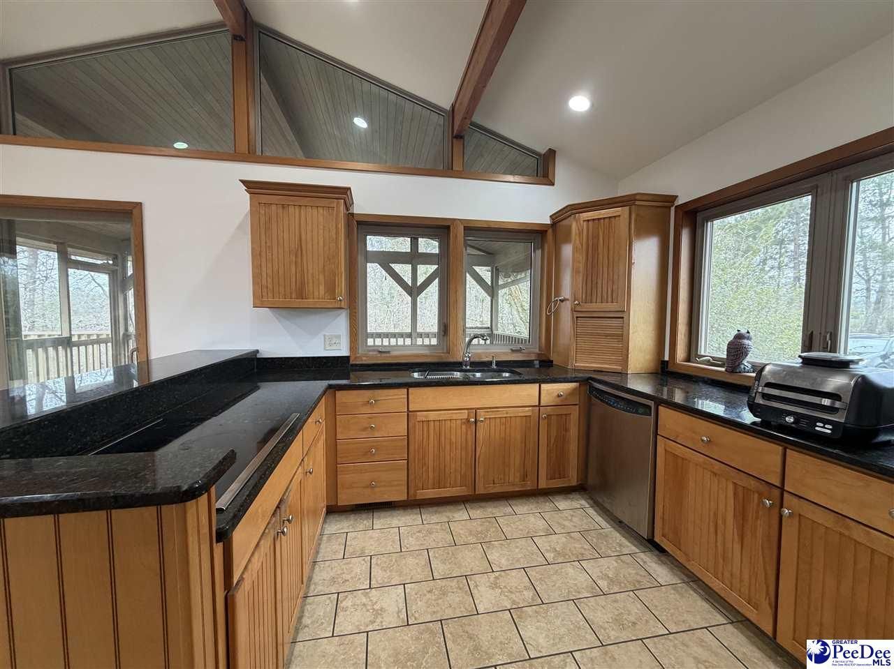 90 Roberts Ln Photo 8