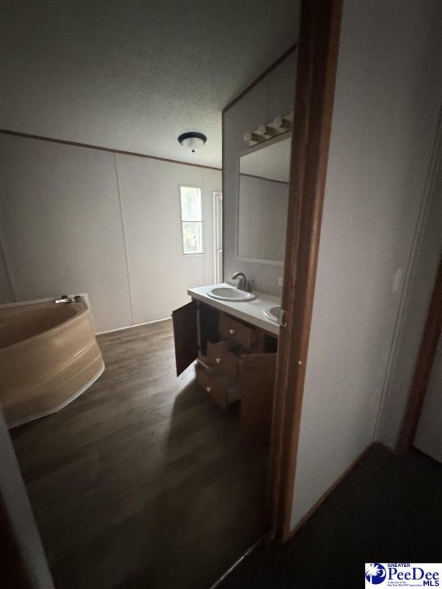 1071 Binnicker Bridge Rd Photo 9