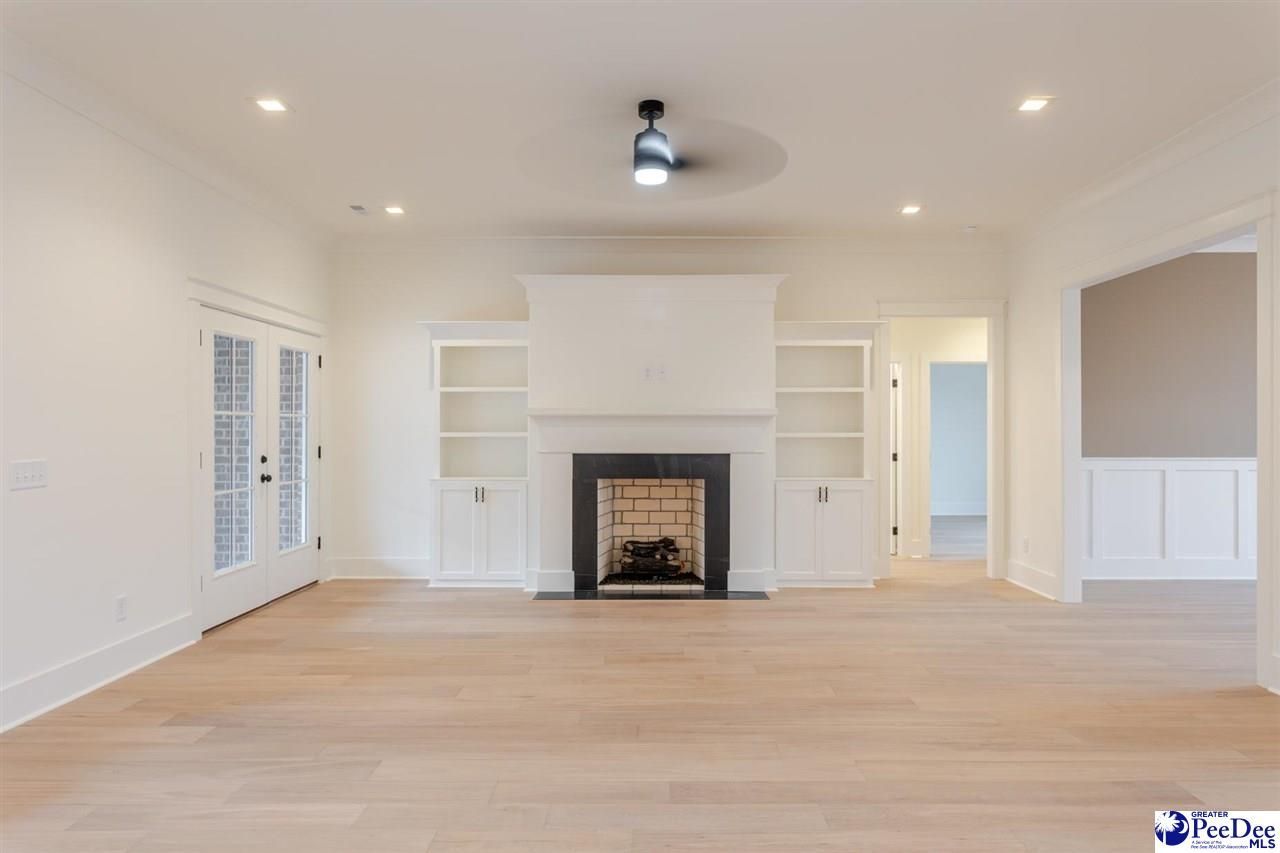 2524 Edinberg Way Photo 15