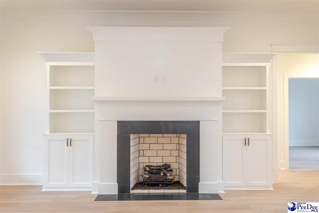 2524 Edinberg Way Photo 16