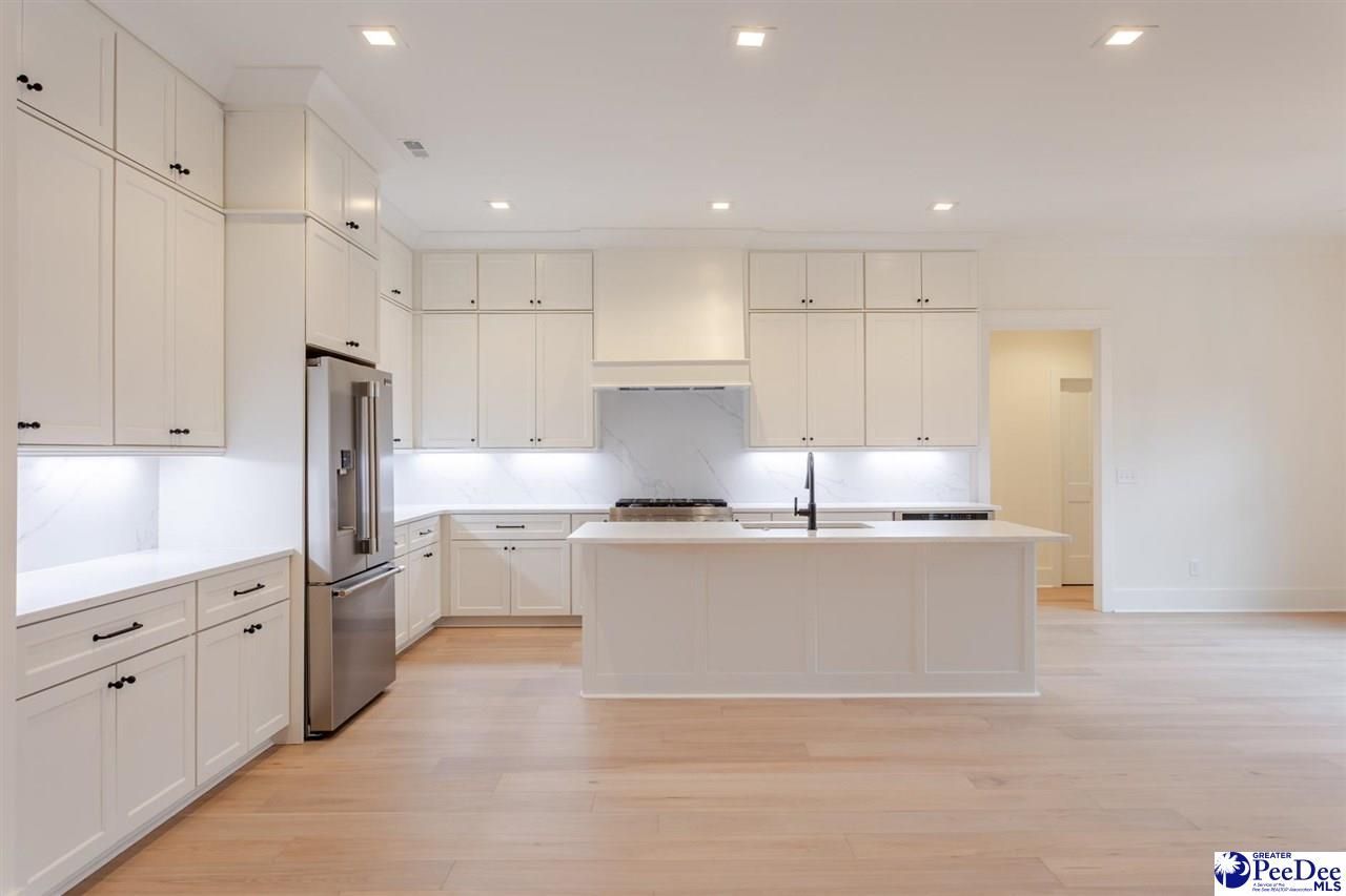 2524 Edinberg Way Photo 20