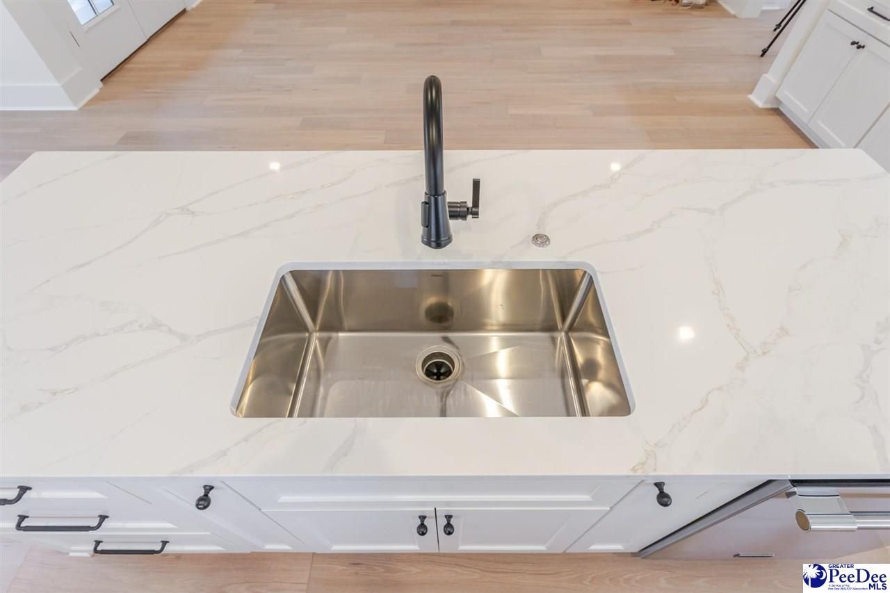 2524 Edinberg Way Photo 22