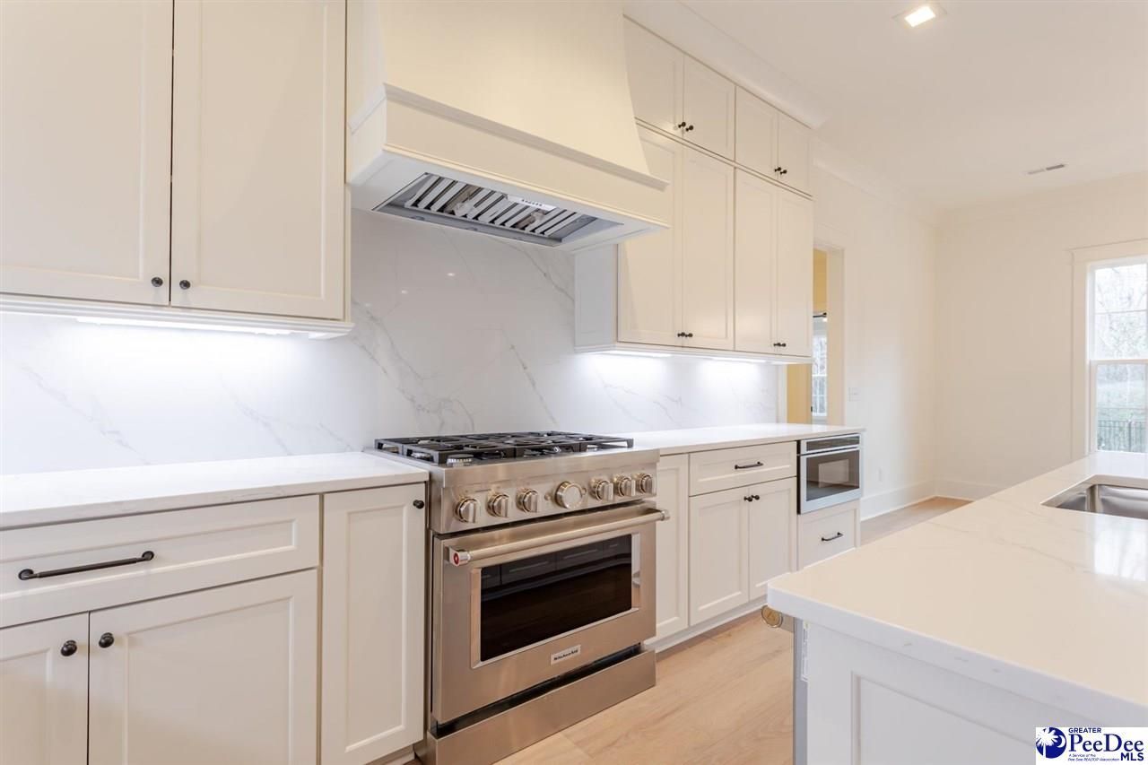 2524 Edinberg Way Photo 25