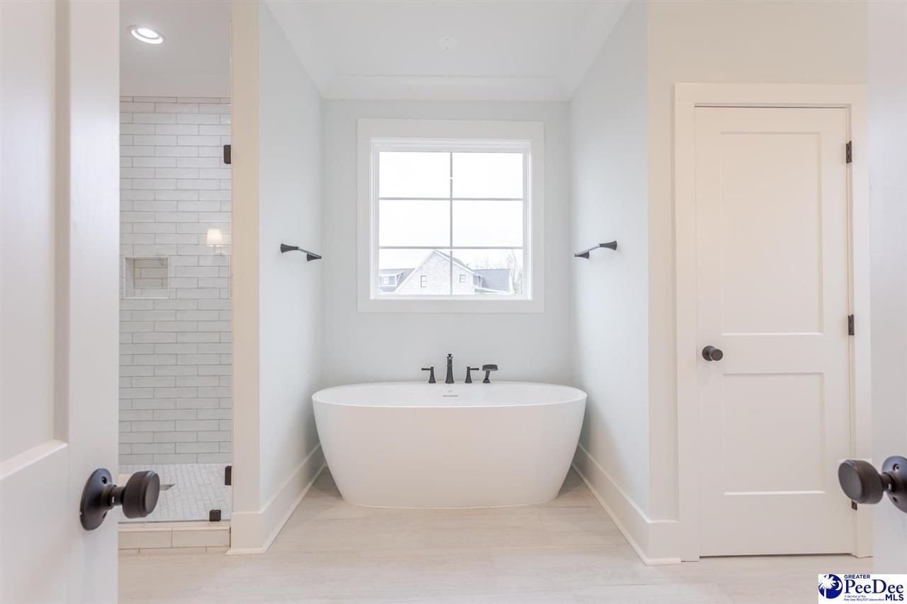 2524 Edinberg Way Photo 32