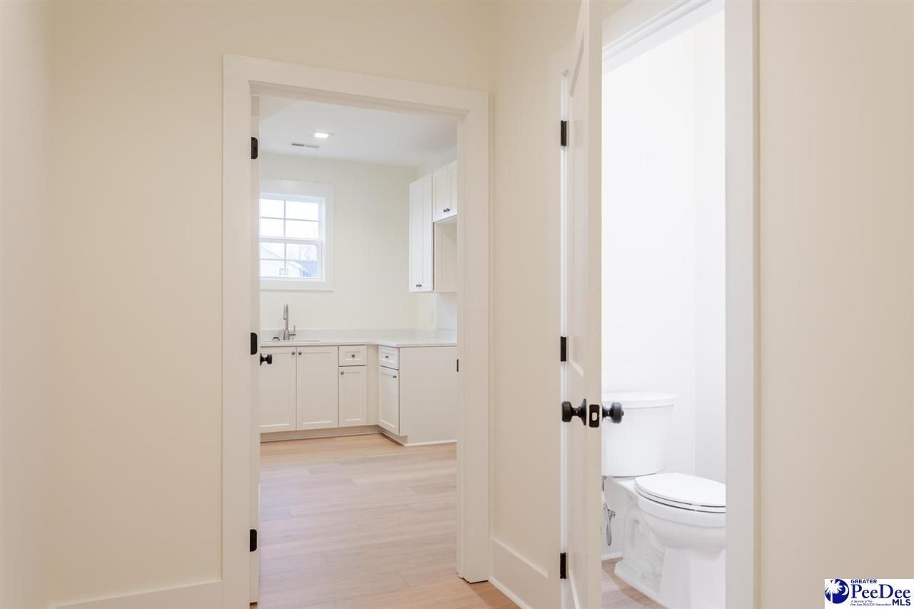 2524 Edinberg Way Photo 38