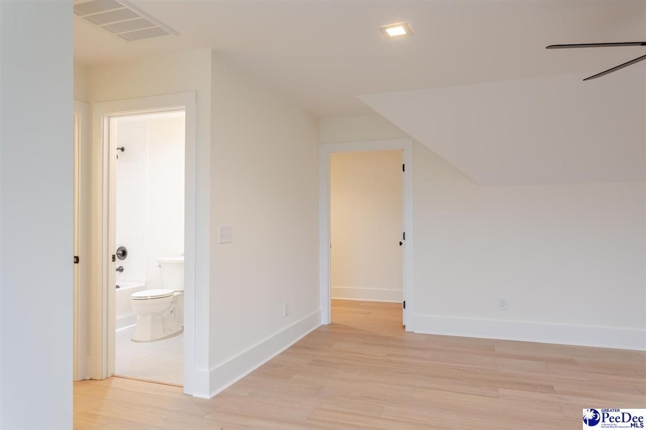 2524 Edinberg Way Photo 41