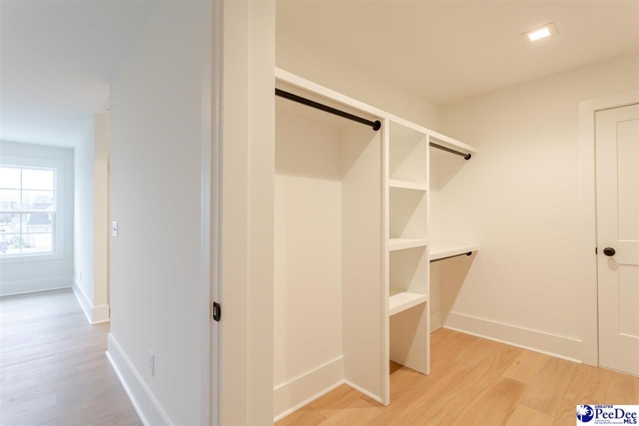 2524 Edinberg Way Photo 43