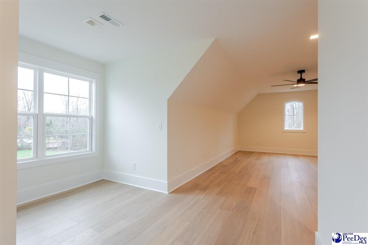 2524 Edinberg Way Photo 46