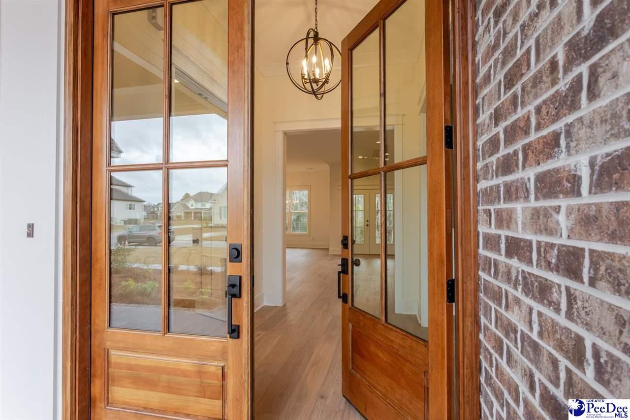 2524 Edinberg Way Photo 8