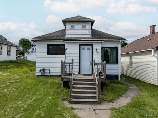 412 Amber Street, Iron River, MI 49935