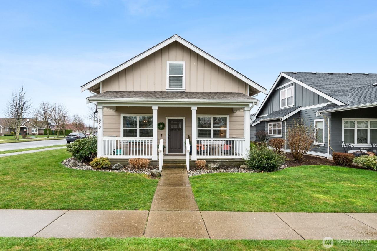 1950 N Prairie Lane , Lynden, WA 98264