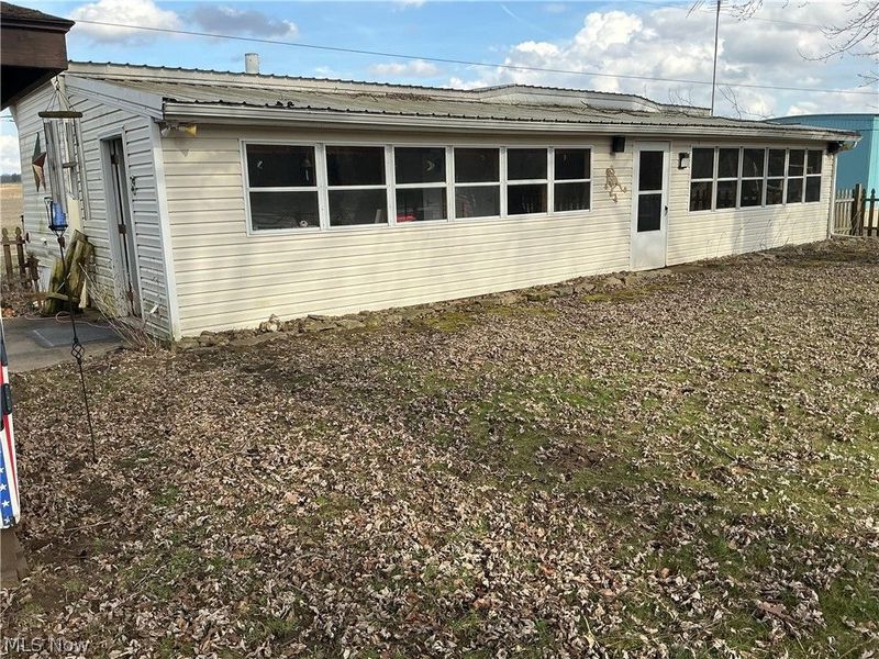 9385 N River Road, Unit 33, Dresden, OH 43821 Photo 1