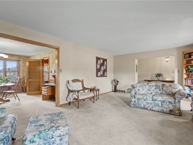 1821 Ganyard Road , Akron, OH 44313 Photo 12