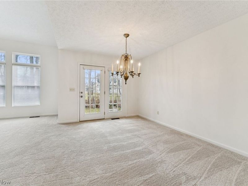 654 Brownstone Circle, Avon Lake, OH 44012 Photo 5