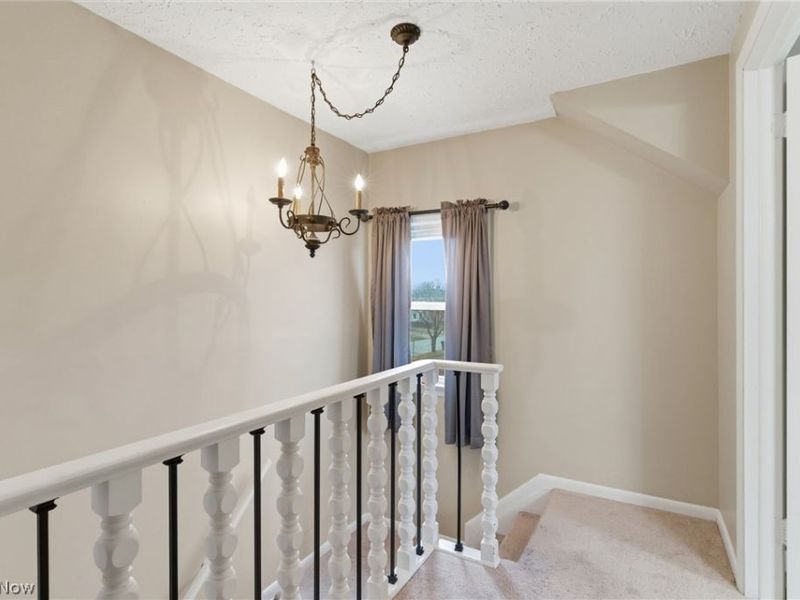 15640 Glenridge Avenue, Middleburg Heights, OH 44130 Photo 17