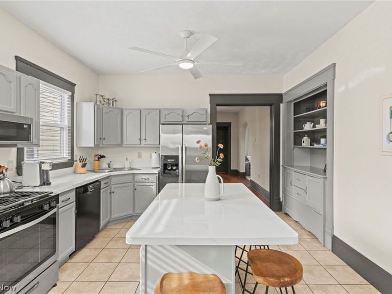 1769 E 89th Street , Cleveland, OH 44106 Photo 10