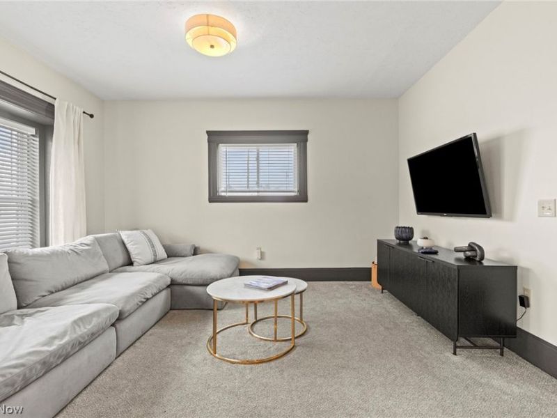 1769 E 89th Street , Cleveland, OH 44106 Photo 15