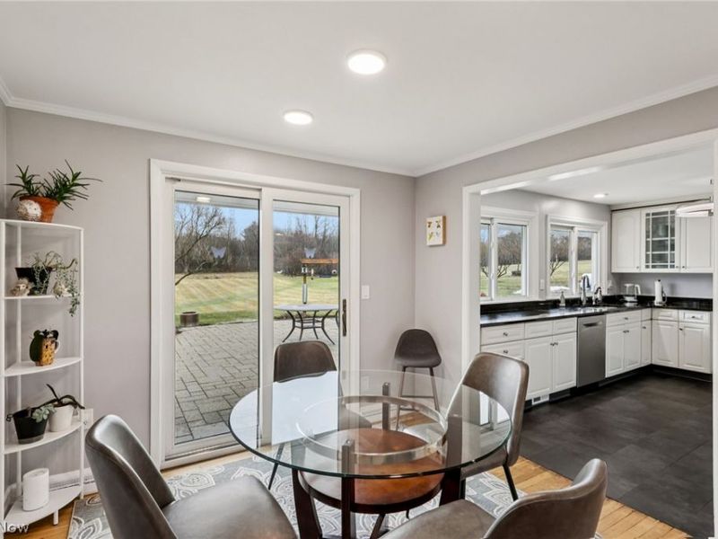 8354 Cloveridge Road, Chagrin Falls, OH 44022 Photo 10