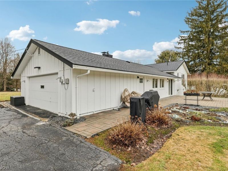 8354 Cloveridge Road, Chagrin Falls, OH 44022 Photo 43