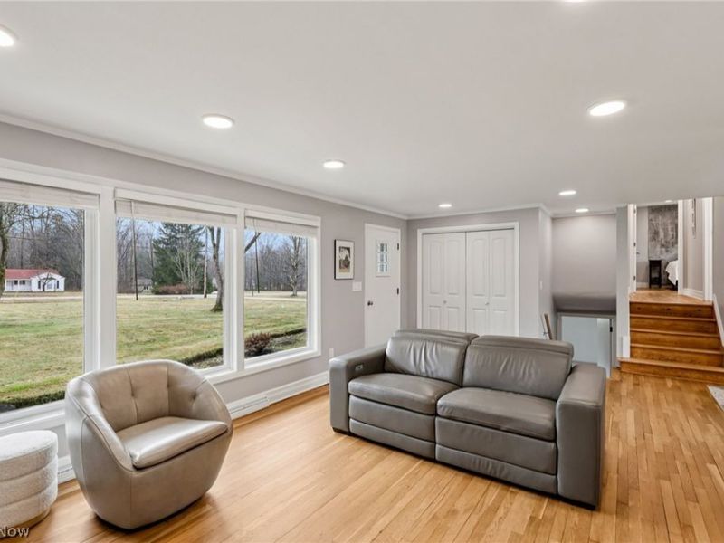 8354 Cloveridge Road, Chagrin Falls, OH 44022 Photo 7