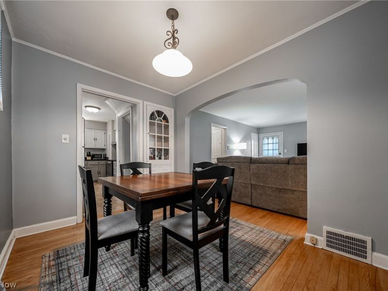 14606 Rainbow Avenue , Cleveland, OH 44111 Photo 4