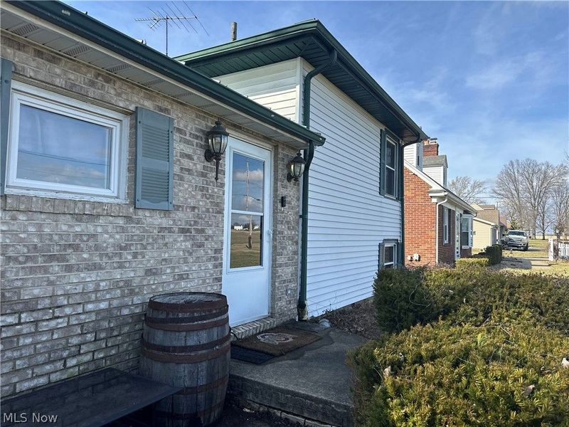 945 N 12th Street, Sebring, OH 44672 Photo 3