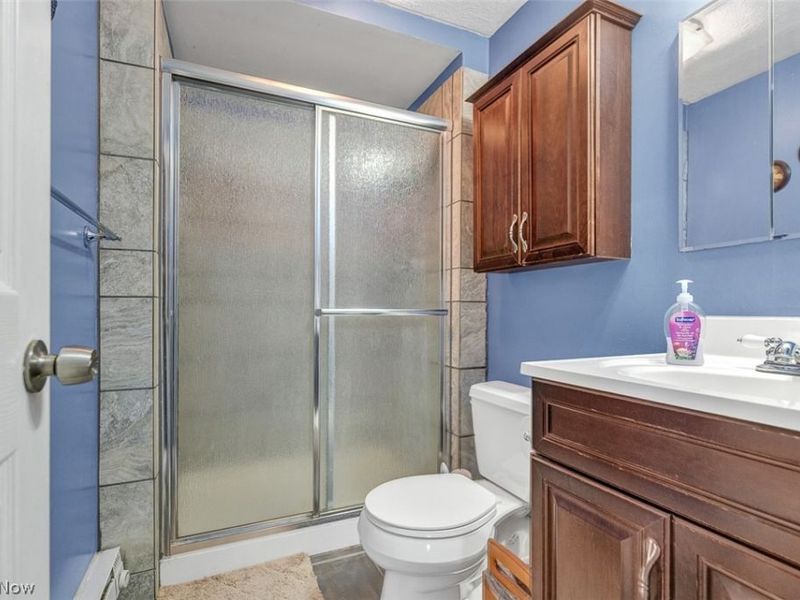 308 Loyola Drive , Elyria, OH 44035 Photo 23