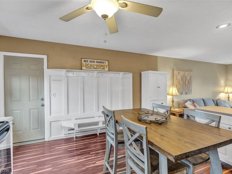 308 Loyola Drive , Elyria, OH 44035 Photo 8