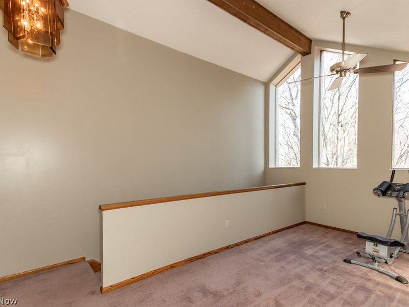 562 Meredith Lane , Cuyahoga Falls, OH 44223 Photo 17