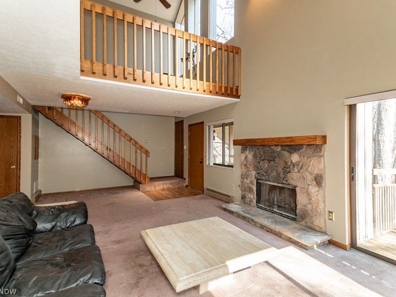 562 Meredith Lane , Cuyahoga Falls, OH 44223 Photo 3