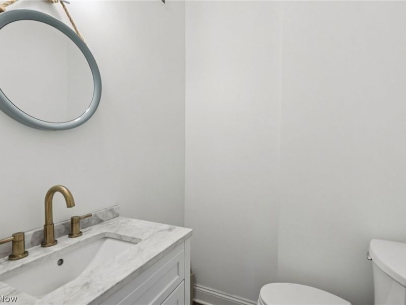 543 Idalia Avenue , Akron, OH 44319 Photo 17