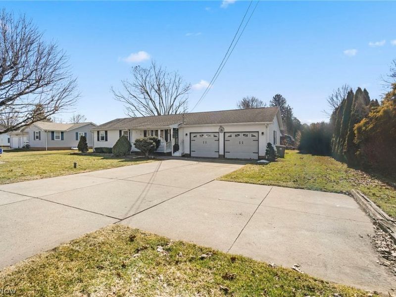 22657 Mayfair Avenue, Minerva, OH 44657 Photo 2