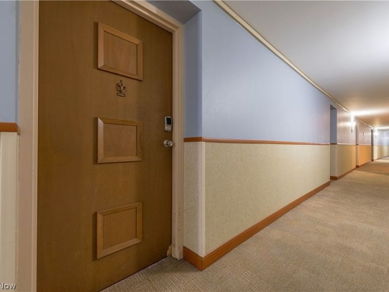 18501 Hilliard Boulevard , Unit 405, Rocky River, OH 44116 Photo 5