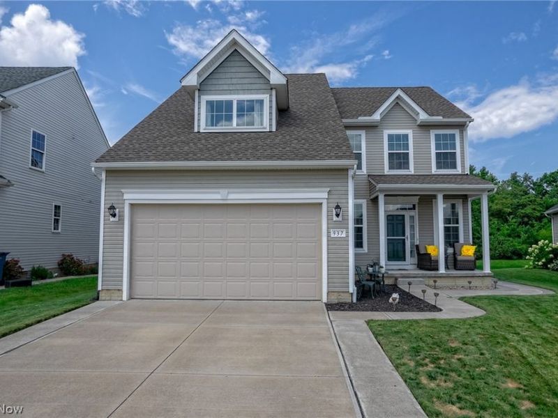 937 Longitude Lane, Amherst, OH 44001 Photo 4