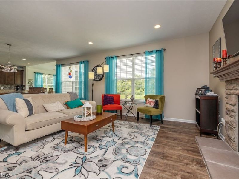 937 Longitude Lane, Amherst, OH 44001 Photo 7